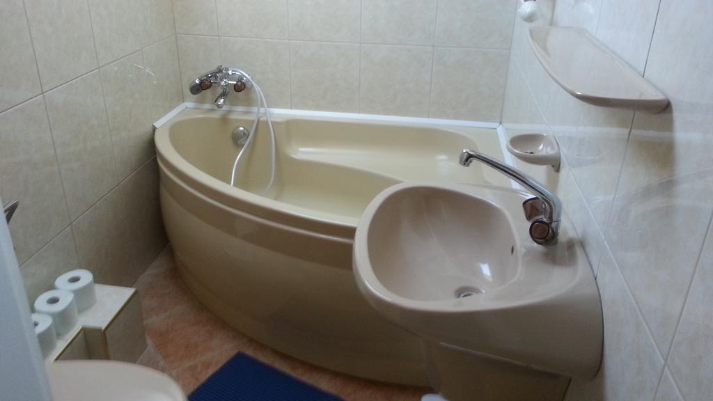 Csokonai Guesthouse Zamárdi Kamer foto